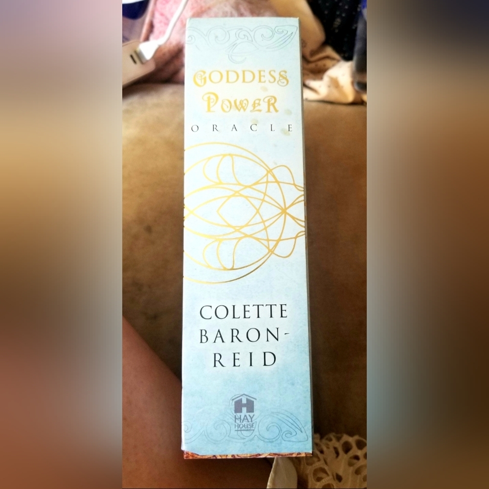 Goddess Power Oracle - Picture 2 of 7